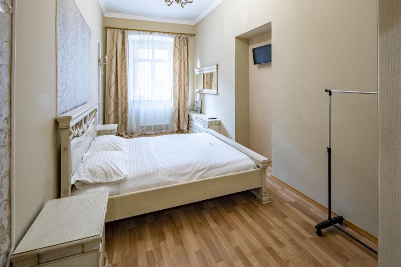 Romari Сербська 9 Apartment Lviv Ngoại thất bức ảnh