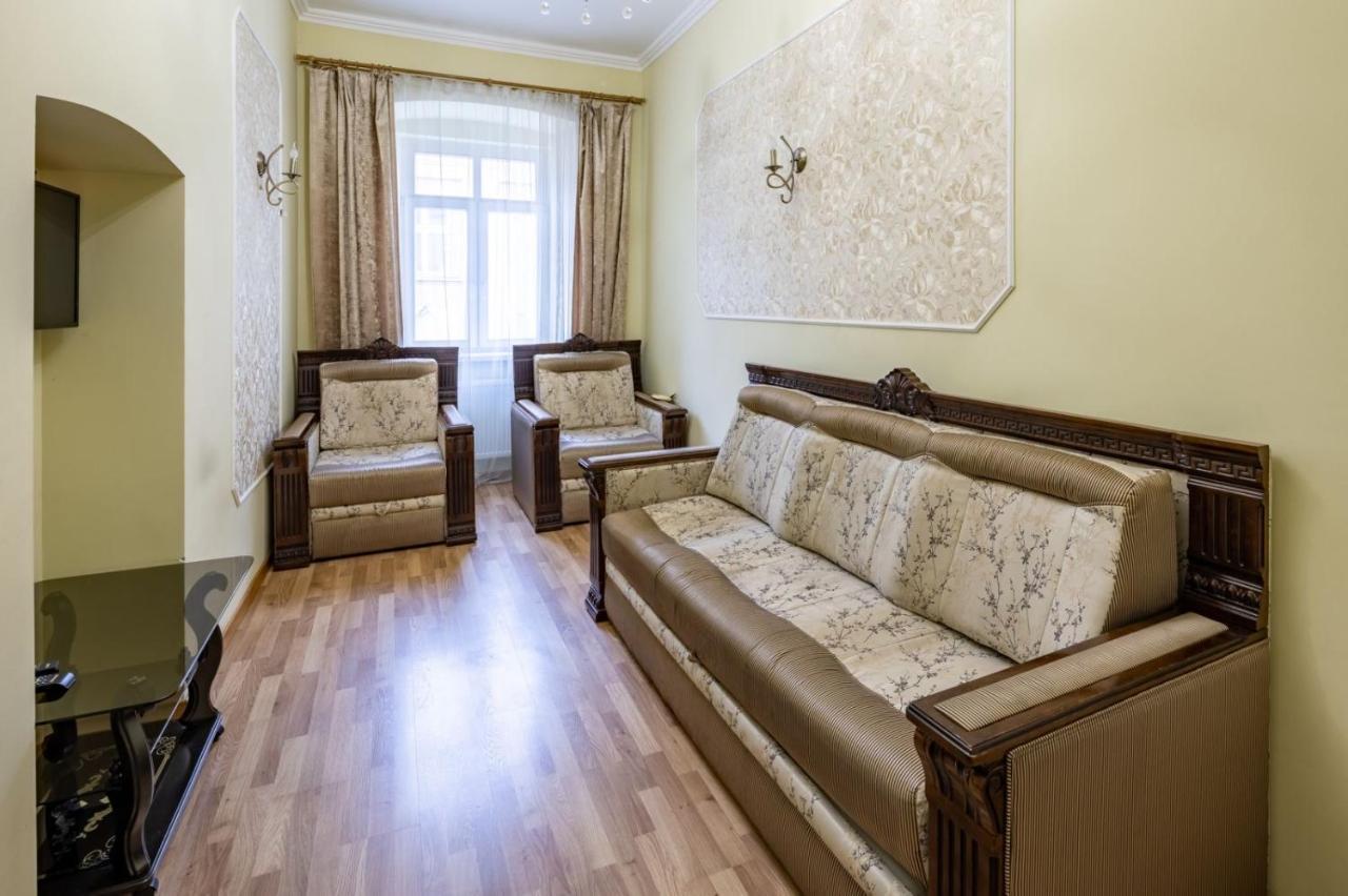 Romari Сербська 9 Apartment Lviv Ngoại thất bức ảnh